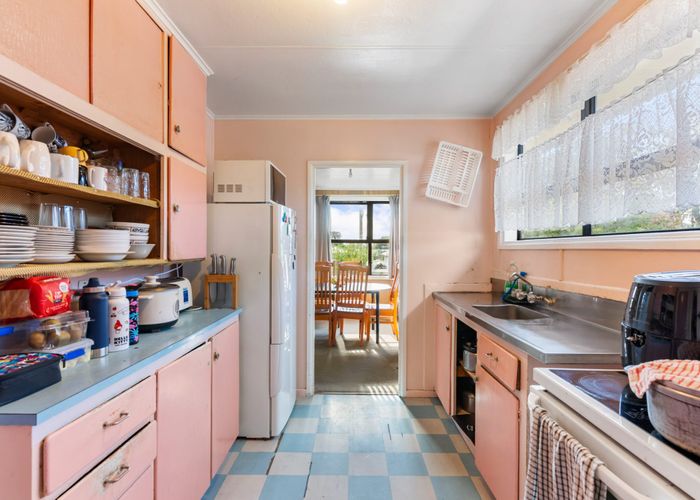  at 11 Hamill Road, Otara, Auckland