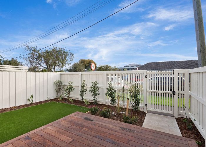  at 2/182 Edgeware Road, St. Albans, Christchurch City, Canterbury