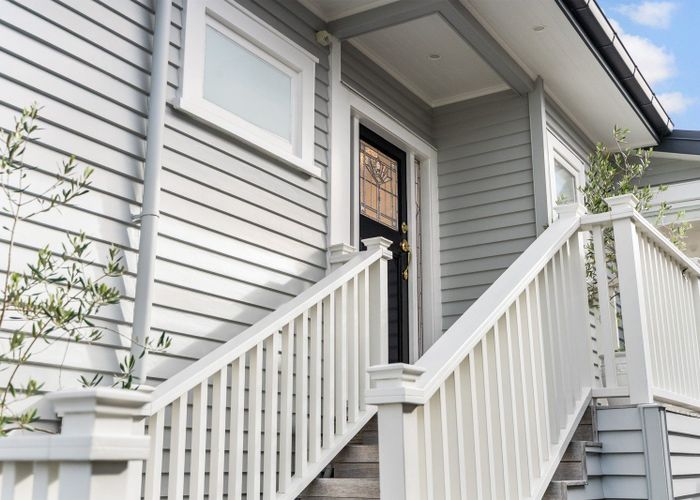  at 26 Richmond Avenue, Northcote Point, North Shore City, Auckland