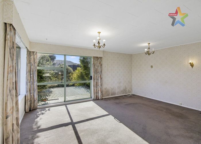  at 1 Otira Grove, Kelson, Lower Hutt, Wellington