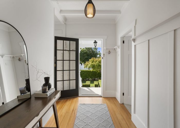  at 7 Mons Avenue, Mount Roskill, Auckland
