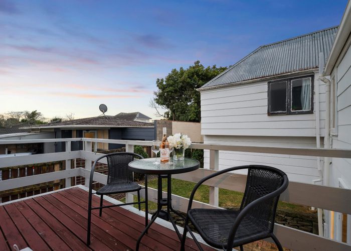  at 2/28 Tranmere Road, Sandringham, Auckland City, Auckland