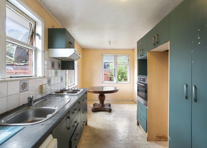  at 13 Bond Place, Onehunga, Auckland