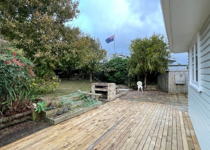  at 53 Amberley Avenue, Te Atatu South, Waitakere City, Auckland
