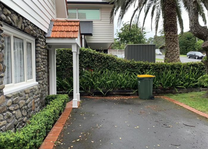  at 5 Rae Road, Campbells Bay, Auckland