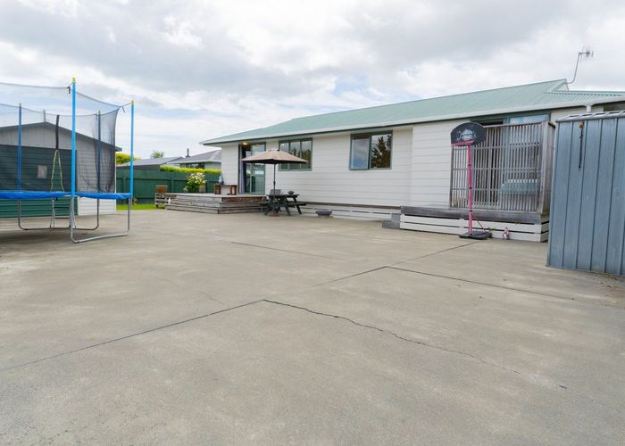  at 810A Park Road South, Akina, Hastings