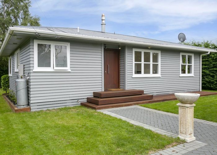  at 50 Te Hatepe Avenue, Taupo