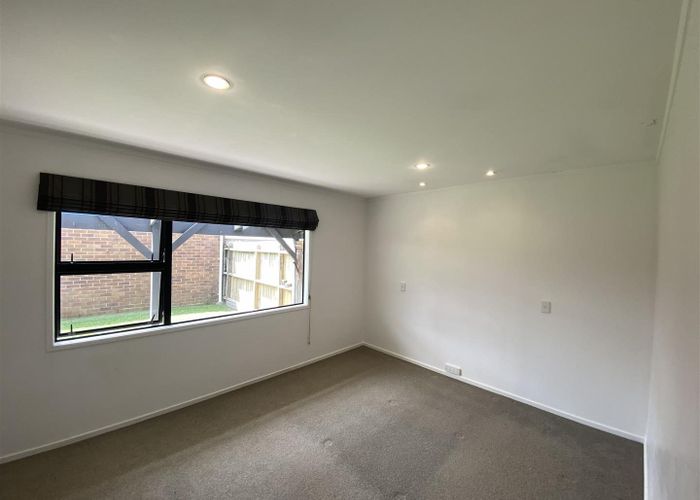  at 33 Margan Avenue, New Lynn, Waitakere City, Auckland