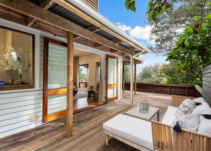  at 39 Onslow Road, Mount Eden, Auckland City, Auckland