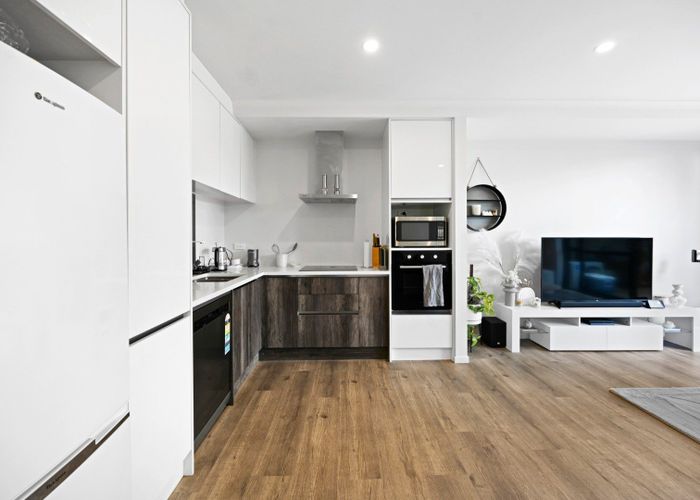  at 9 Jaspers Way, Rototuna, Hamilton, Waikato