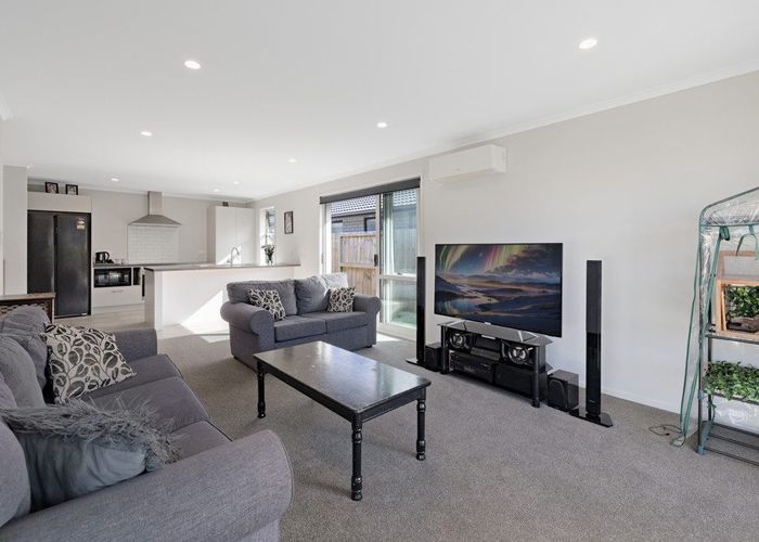  at 19 Fontana Street, Papamoa Beach, Tauranga, Bay Of Plenty