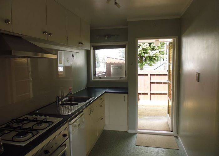  at 2/105A Wallace Road, Papatoetoe, Manukau City, Auckland