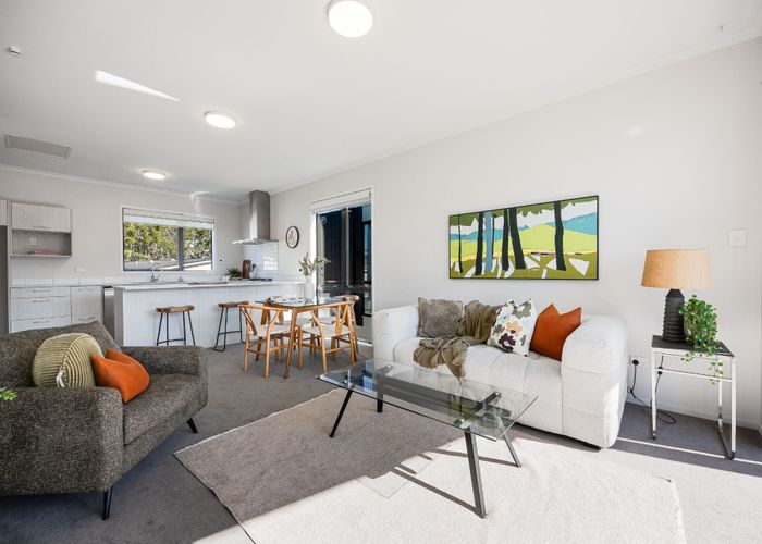  at 5 Awamarino Way, Westgate, Waitakere City, Auckland