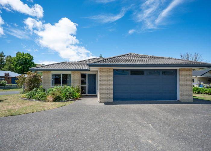  at 4 Lakemere Way, Kinloch, Taupō
