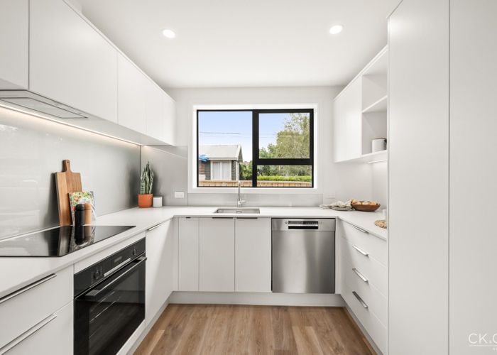  at B-D/354 Fergusson Drive, Trentham, Upper Hutt, Wellington