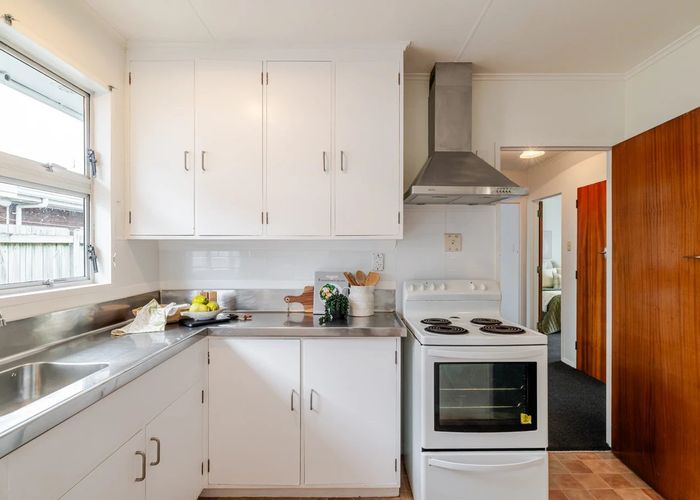  at 2/175 Park Road, West End, Palmerston North, Manawatu / Whanganui
