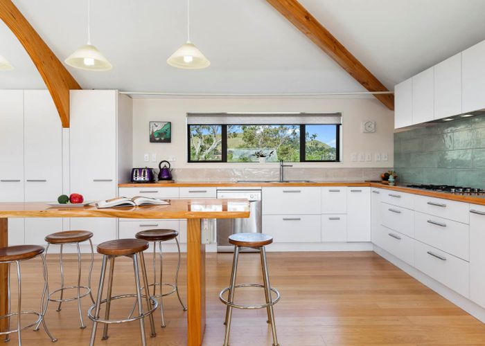  at 36A Muir Avenue, Mangere Bridge, Auckland