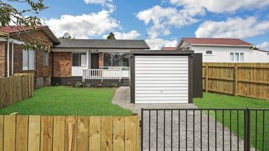  at 3/2 Mickle Street, Te Atatu South, Auckland