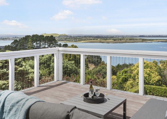  at 34 Aldersgate Road, Hillsborough, Auckland