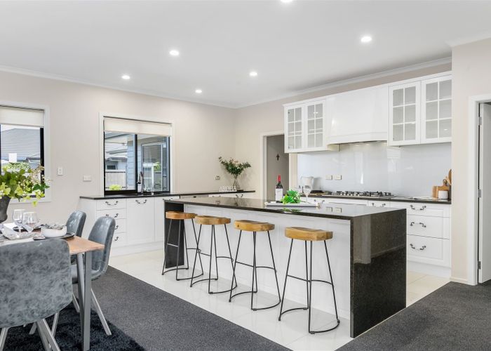  at 3 Cordelia Court, Flagstaff, Hamilton