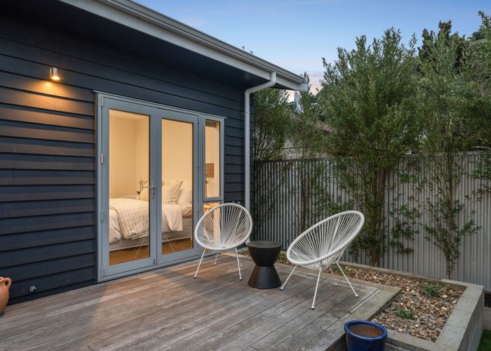  at 14 Whitfield Street, Sumner, Christchurch