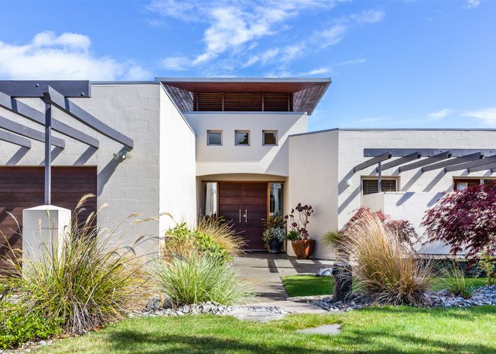  at 8 Oregon Drive, Rainbow Point, Taupo