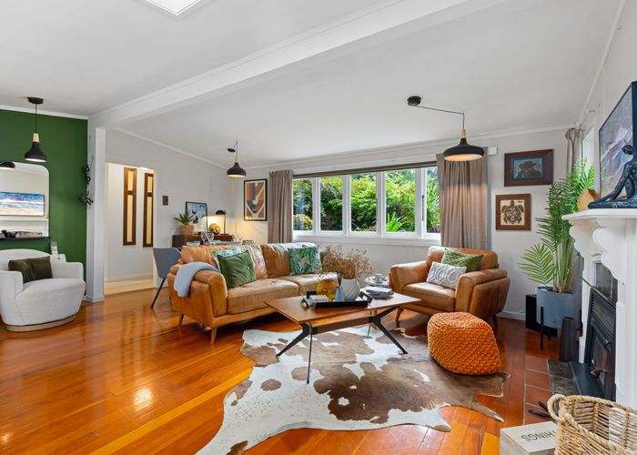  at 9 Otitori Bay Road, Titirangi, Auckland