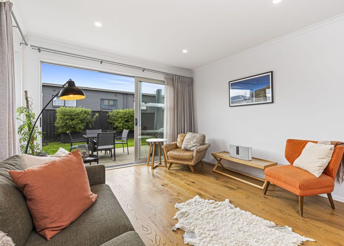  at 11 Samuel Cassidy Avenue, Swanson, Waitakere City, Auckland
