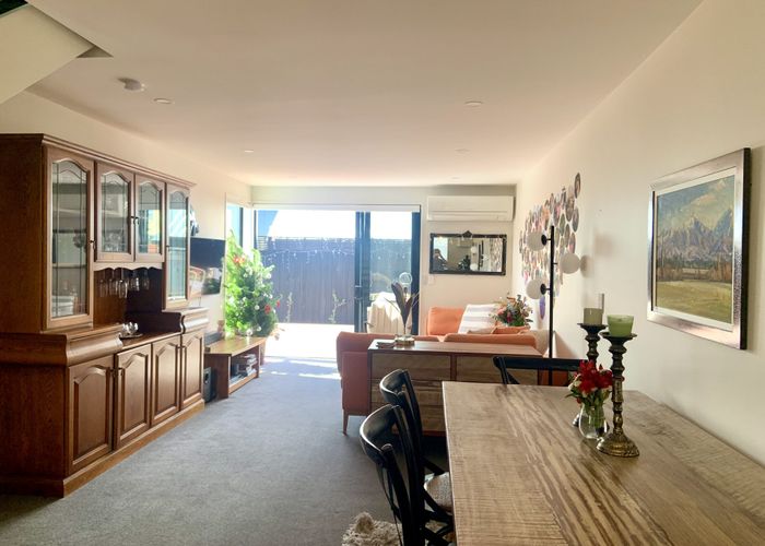  at 2/136 Sherborne Street, St. Albans, Christchurch City, Canterbury