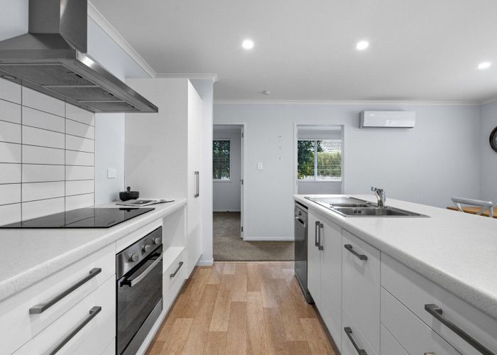  at 12/162 Waihi Road, Judea, Tauranga