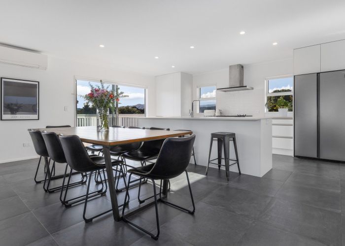  at 11 Botany Lane, Whitby, Porirua, Wellington