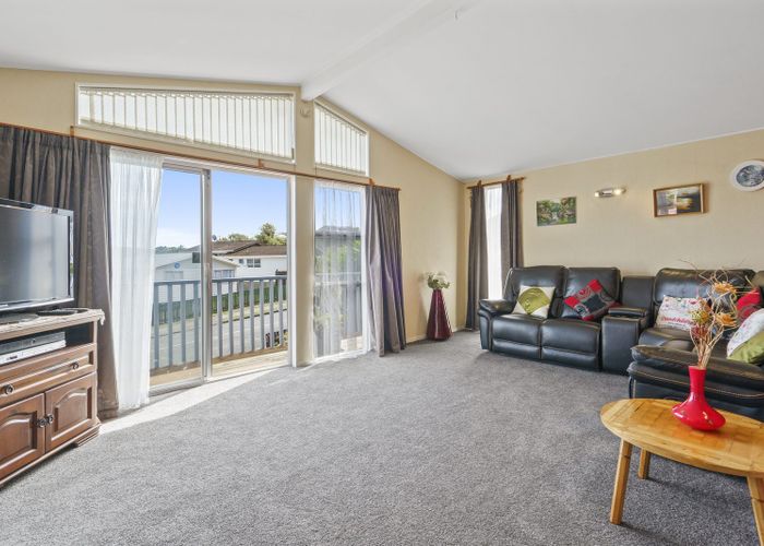  at 15 Tweed Road, Papakowhai, Porirua, Wellington