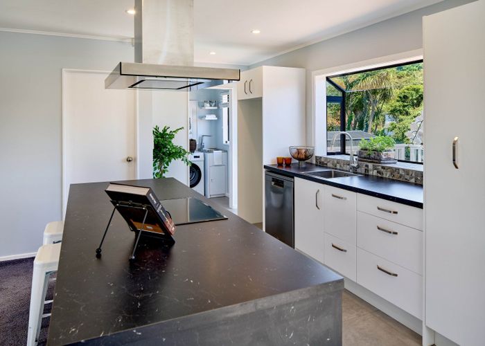  at 301 Maungaraki Road, Maungaraki, Lower Hutt