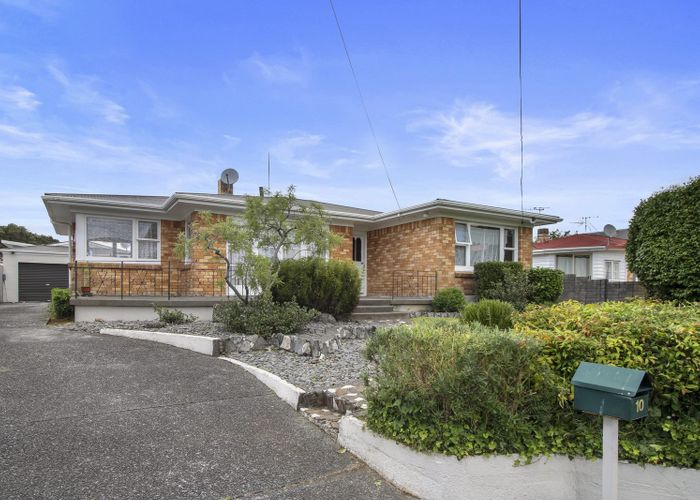  at 10 Beaumont Street, Hamilton East, Hamilton