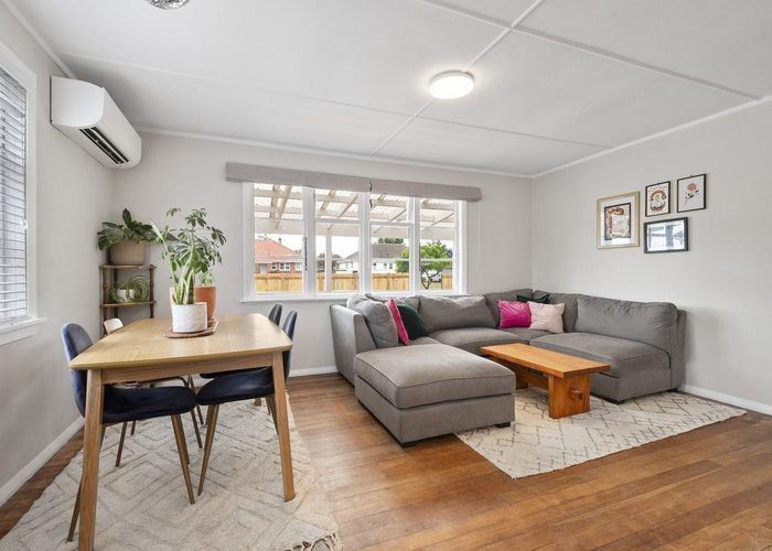  at 20 Tweed Street, Roslyn, Palmerston North