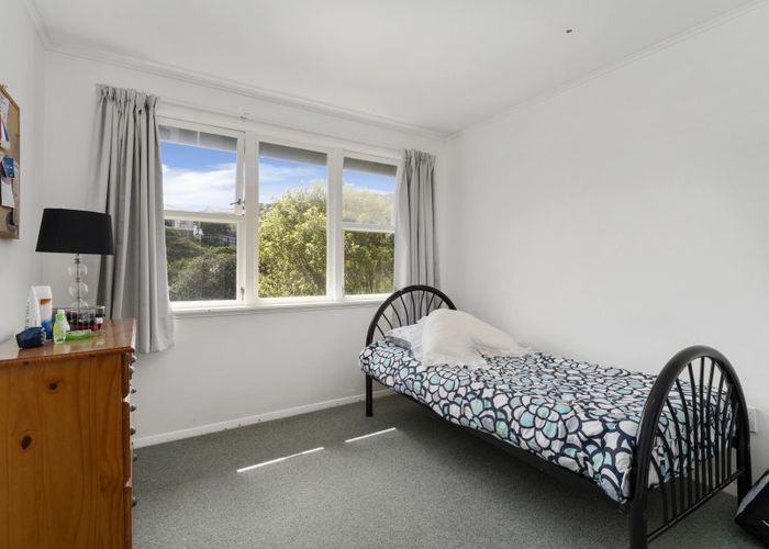  at 9 Massey Street, Tawa, Wellington