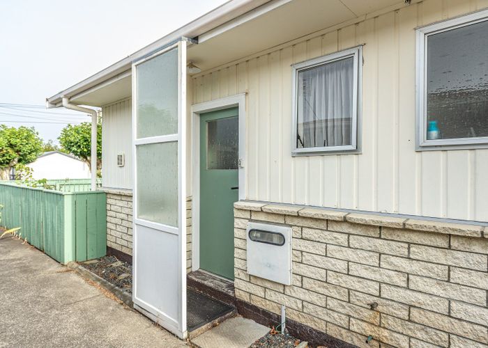  at 2/28 Moana Street, Whanganui East, Whanganui, Manawatu / Whanganui