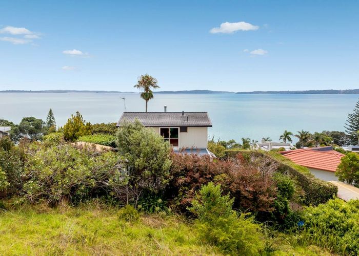  at 44 Craig Road, Maraetai, Manukau City, Auckland