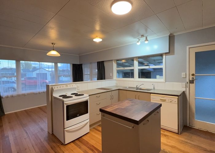  at 102c George Street, Tuakau, Franklin, Auckland