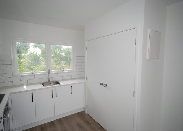 at 18/11 Tawera Rd, Greenlane, Auckland City, Auckland