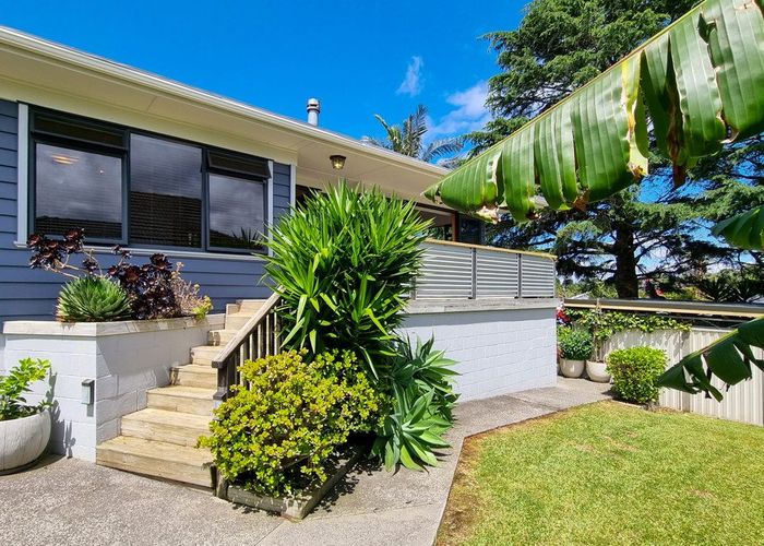  at 39 Stanaway Street, Hillcrest, Auckland