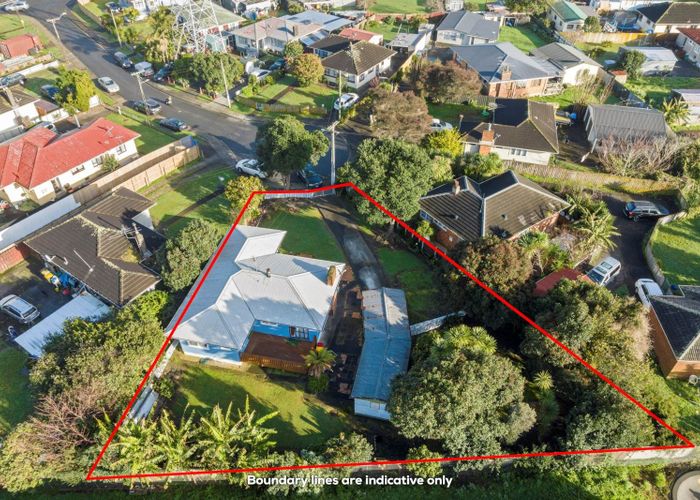  at 11 Leslie Place, Otara, Auckland
