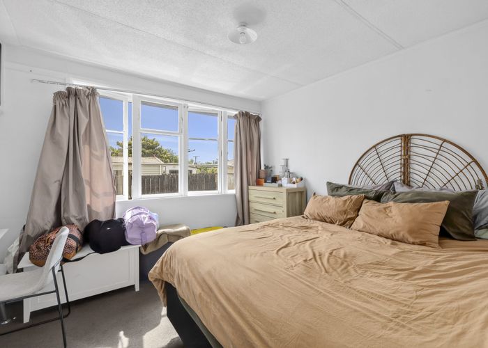  at 15 Willis Street, Bader, Hamilton