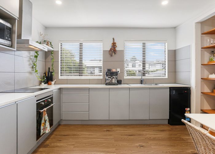  at 114 Colwill Road, Massey, Auckland