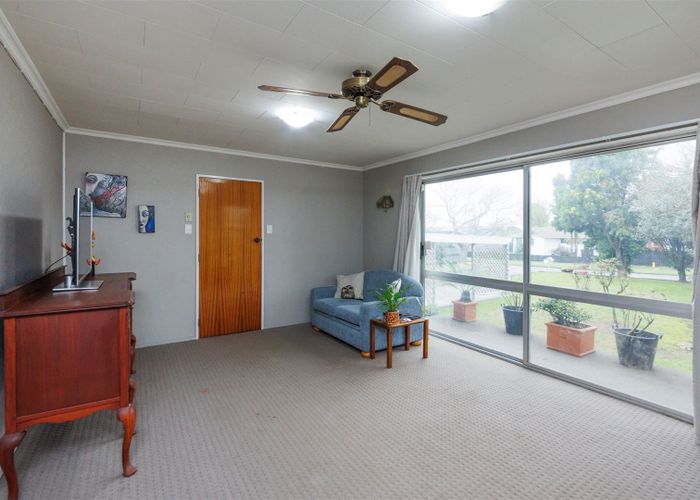  at 9 Kaimanawa Street, Kelvin Grove, Palmerston North