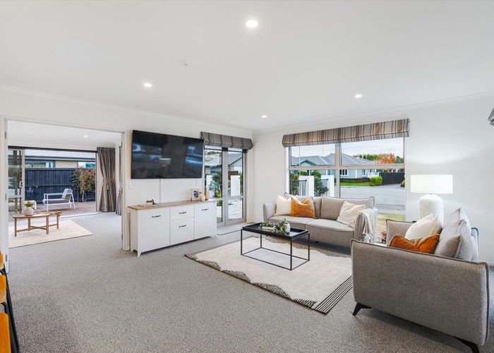  at 3 Atap Place, Northwood, Christchurch
