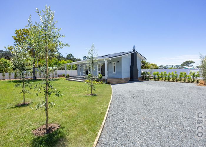  at 5 Cobblers Lane, Riverhead, Riverhead