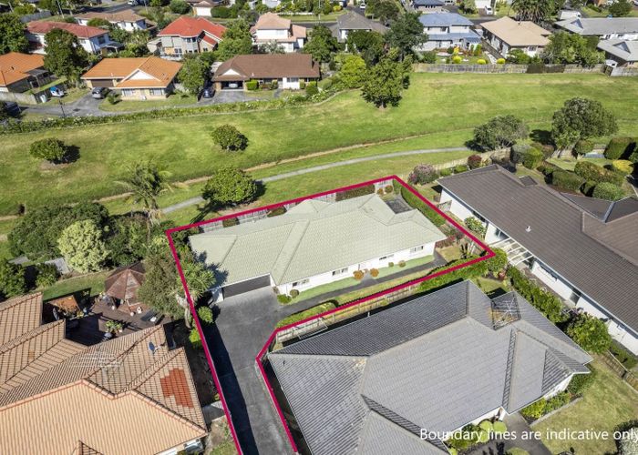  at 2/12 Astoria Place, Northpark, Manukau City, Auckland