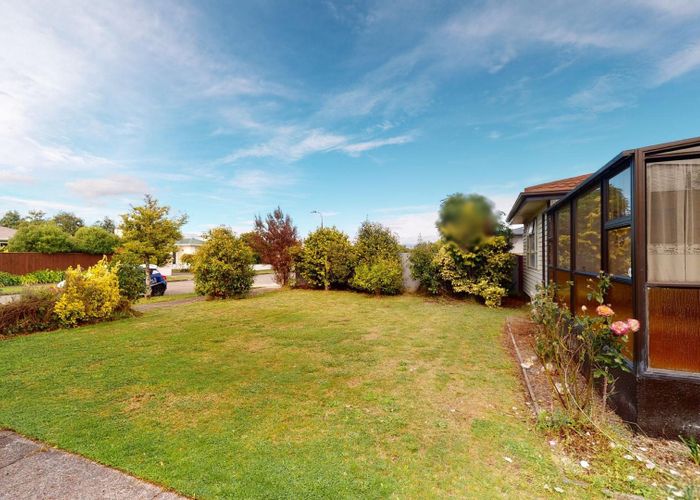  at 12 Gloucester Street, Takaro, Palmerston North