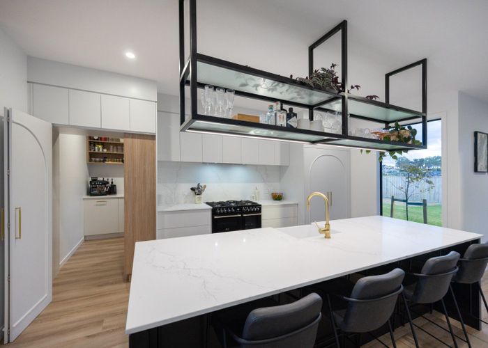  at 5 Edenmore Terrace, Fitzherbert, Palmerston North, Manawatu / Whanganui